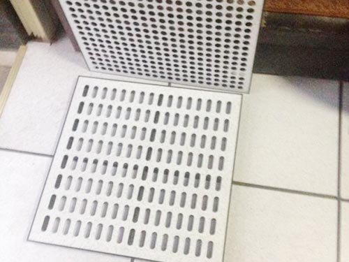 防靜電通風(fēng)活動(dòng)地板